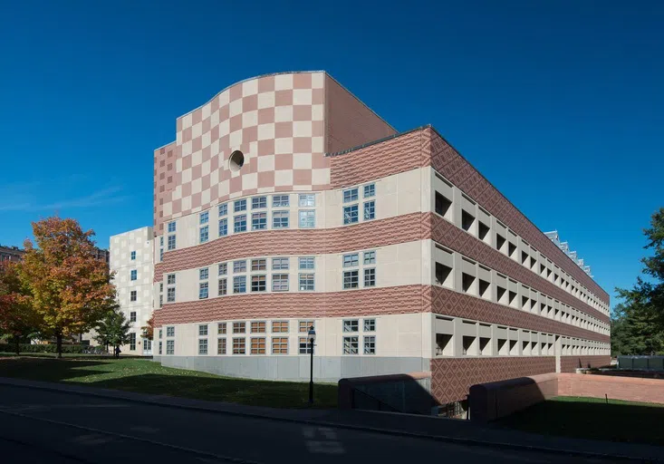 Thomas Lab Exterior