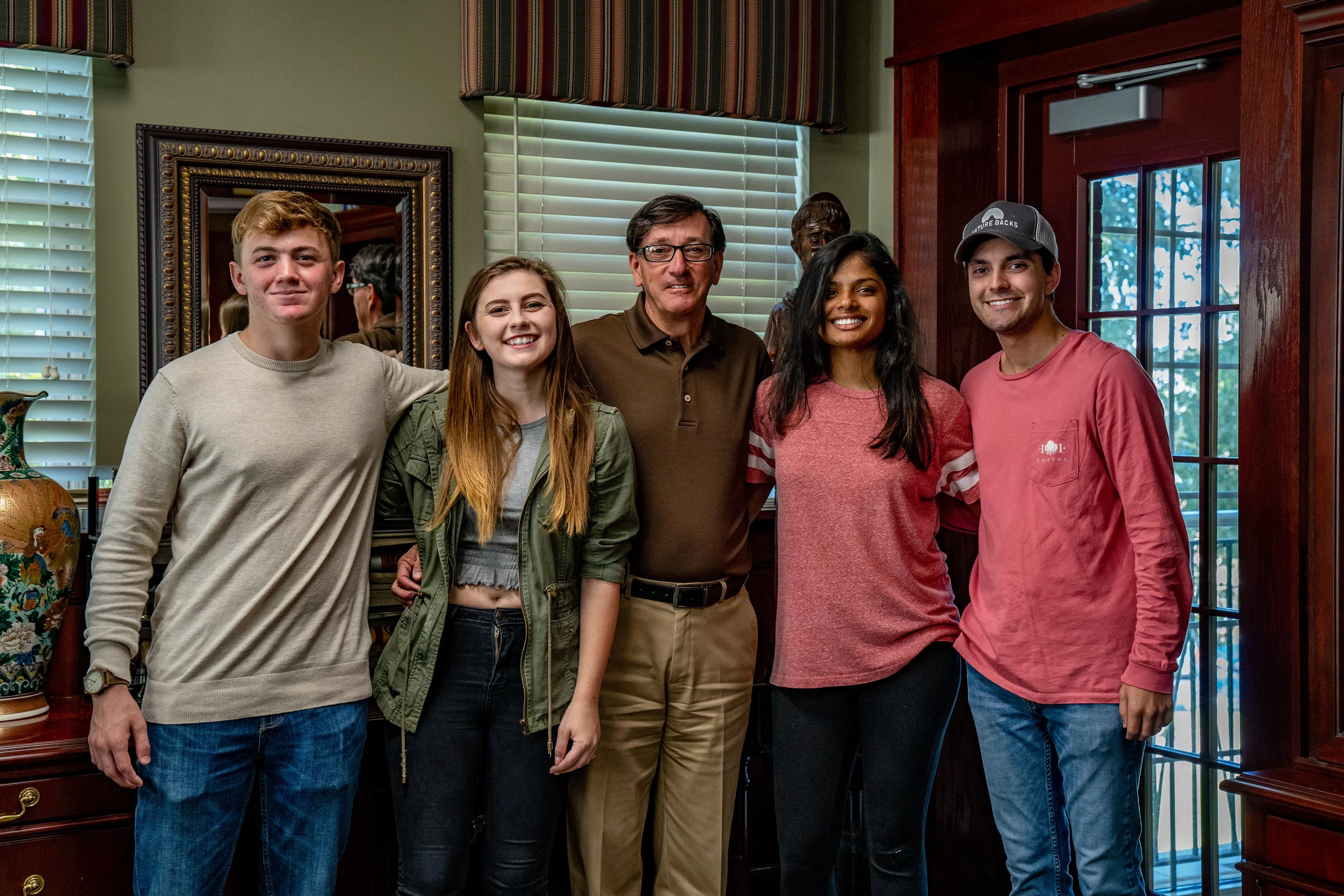 Students with Chancellor Robin Myers 