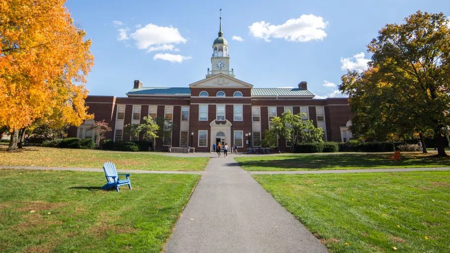 Bucknell University quad, Bertrand Library