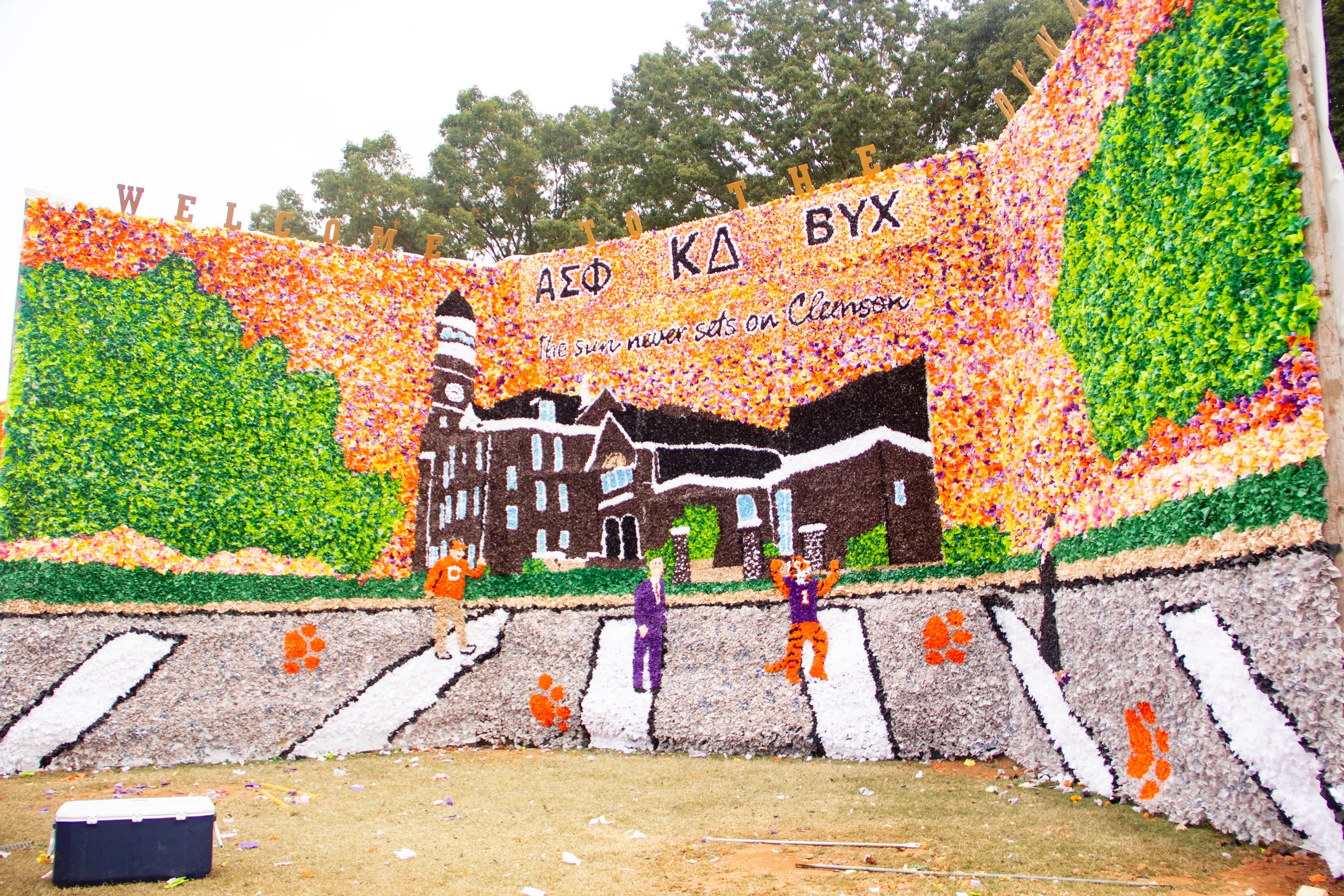 A homecoming float on Bowman Field