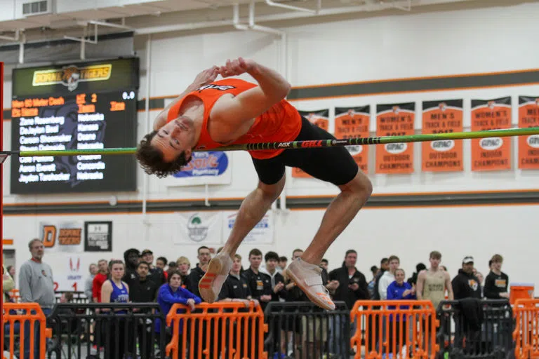 Carter Reckling track and field