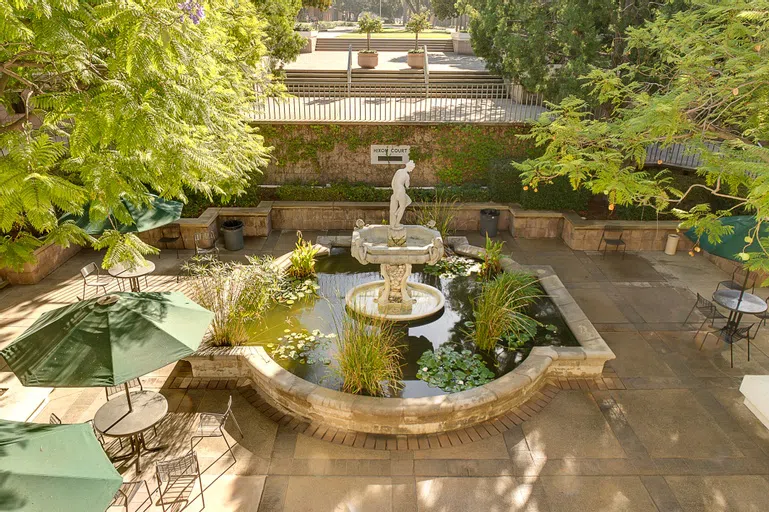 Courtyard in front of Sprague Hall