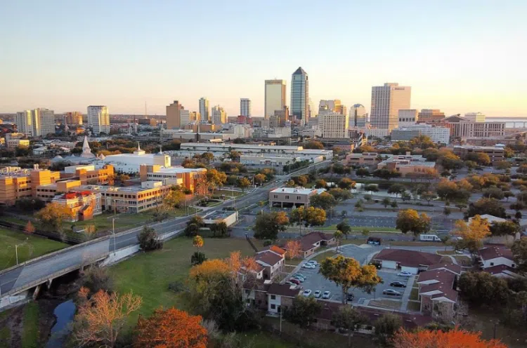 Image of Springfield and Downtown Jacksonville skyline