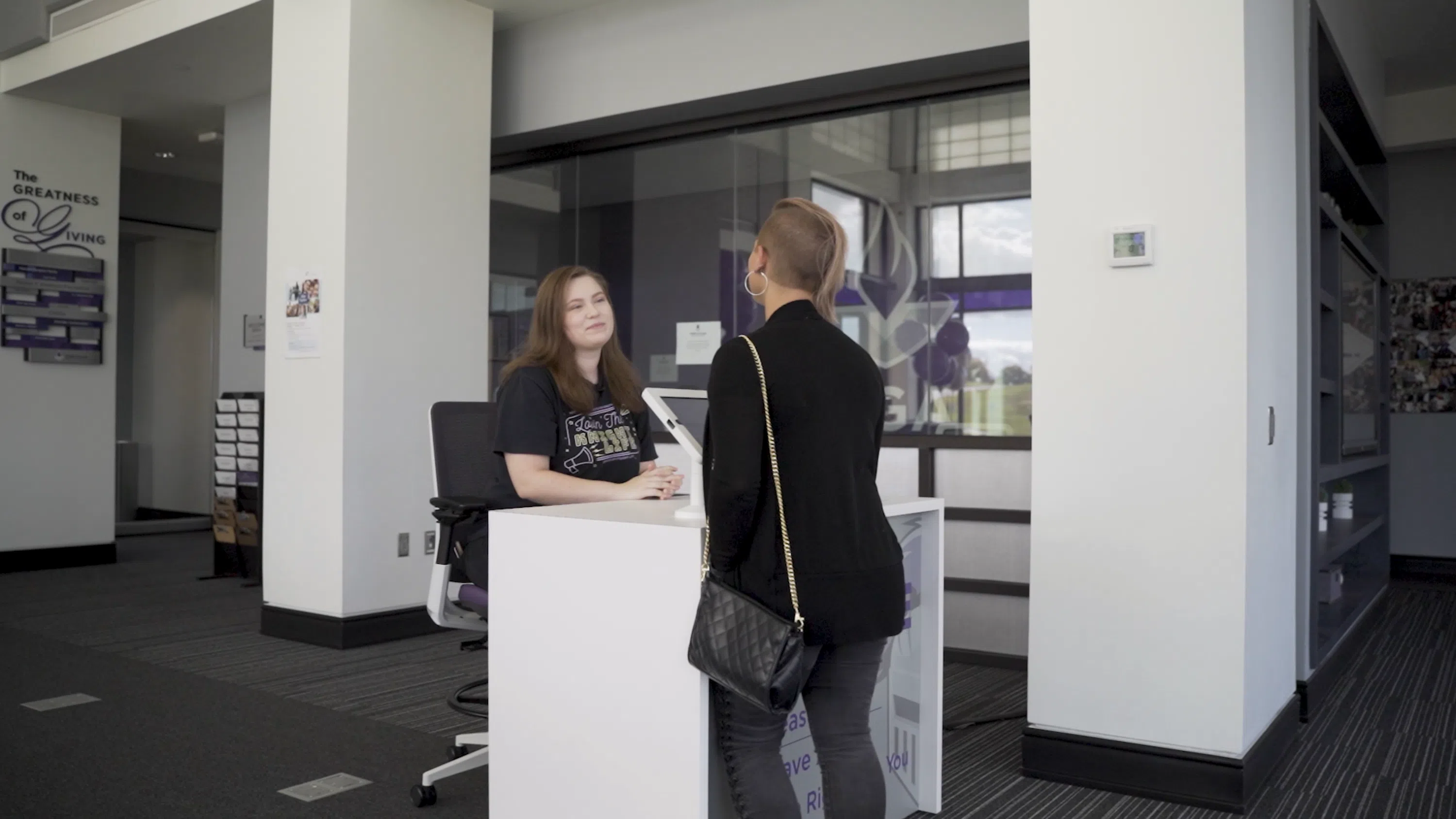 Enrollment Services Advisor meets with a student.