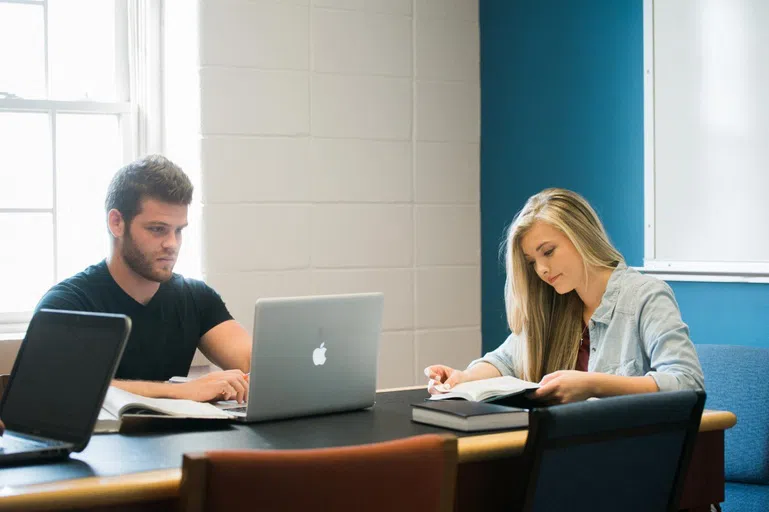 Mabee Learning Commons 2