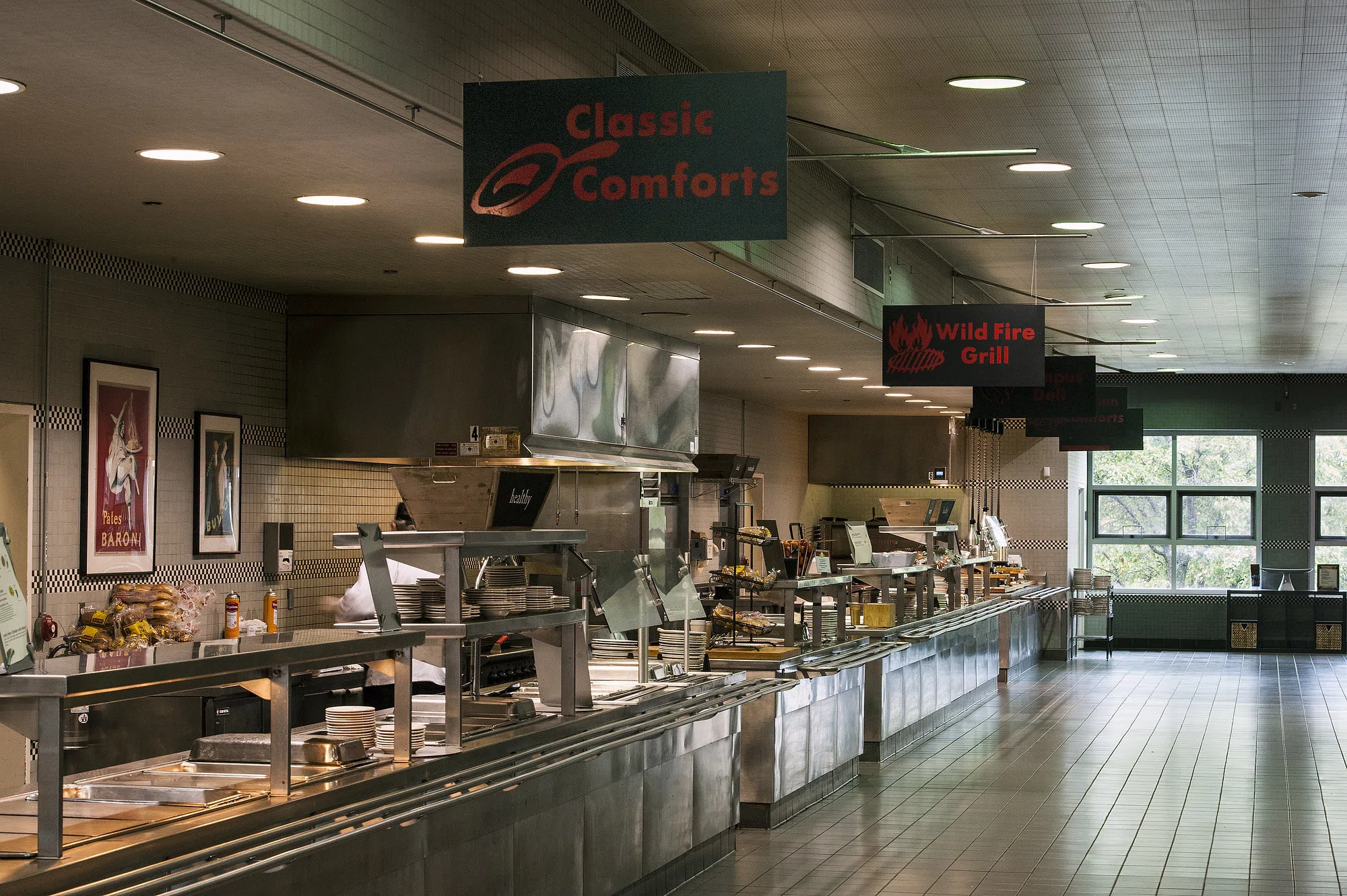 A image that shows off Stevenson Dining Hall's various food stations including, "Classic Comforts", "Wild Fire Grill", and more.