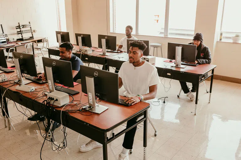 Students in a computer lab in Carter Hal