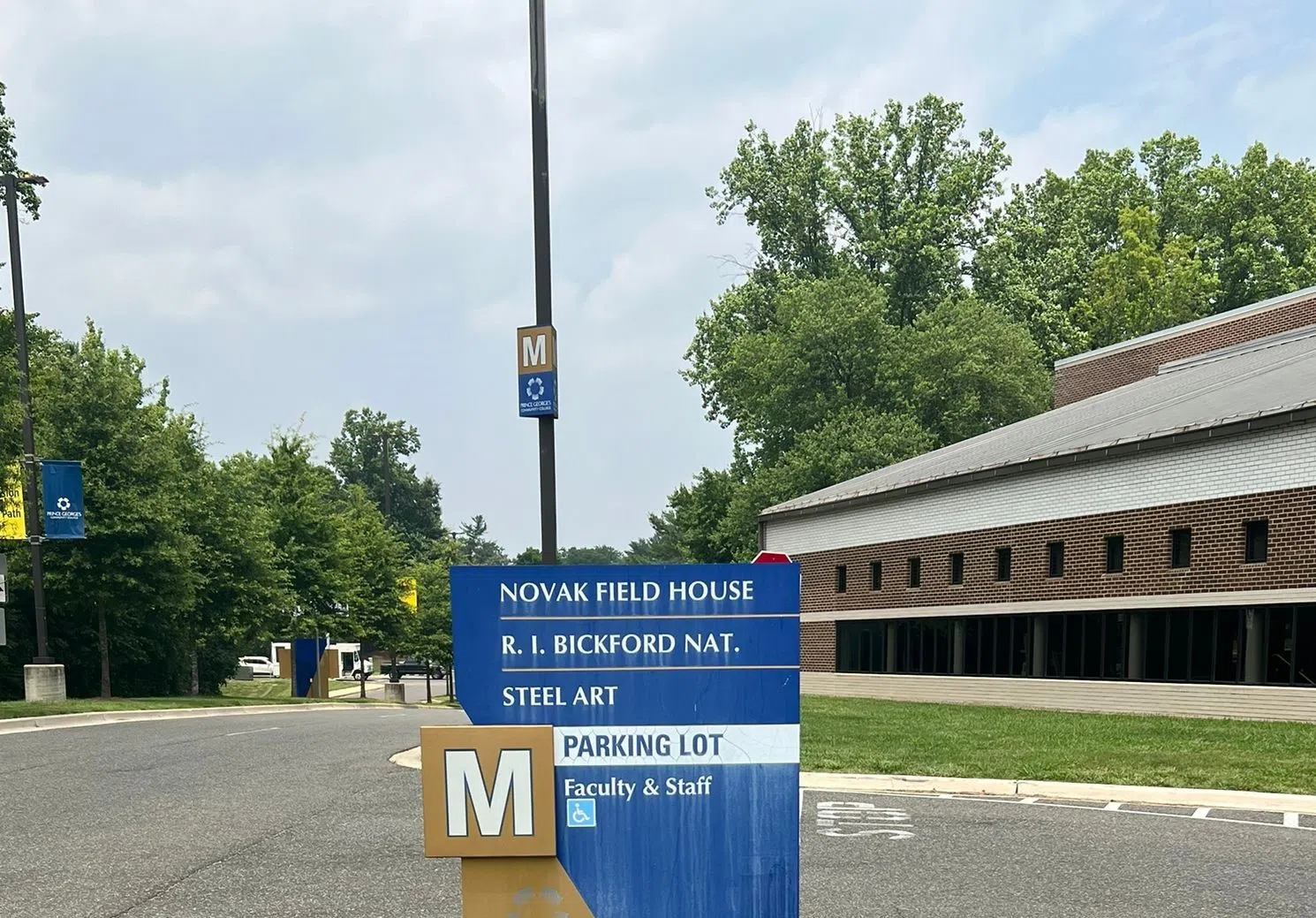 Parking Lot M is the closest lot to the Novak Field House, R.I. Bickford Natatoriuim and the Steel Art Building. Parking for Faculty and Staff only. Handicap Parking available.