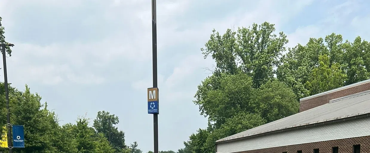 Parking Lot M is parking for Faculty and Staff only. Handicap parking is available. Parking lot M is near the Novak Field House, R.I. Bickford Natatoriuim and the Steel Art Building. 