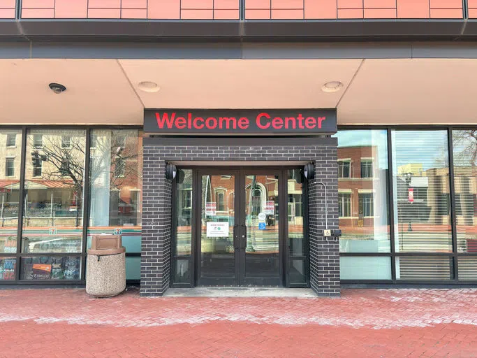 The entrance to the Welcome Center.