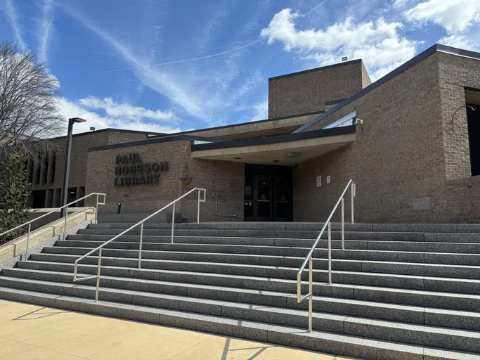 The exterior of Paul Robeson Library.