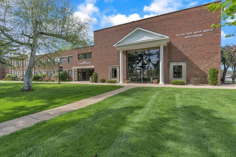 Exterior of Glen and Ruth White Auditorium