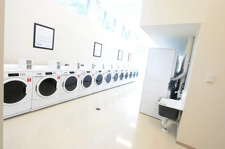 Osprey Clubhouse laundry room