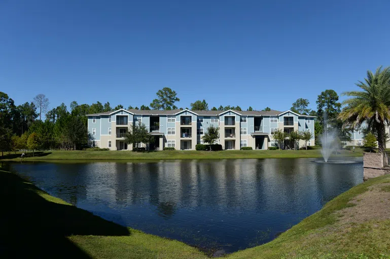 Lakeside view of the Flats at UNF