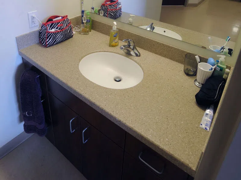 Vanity sink area