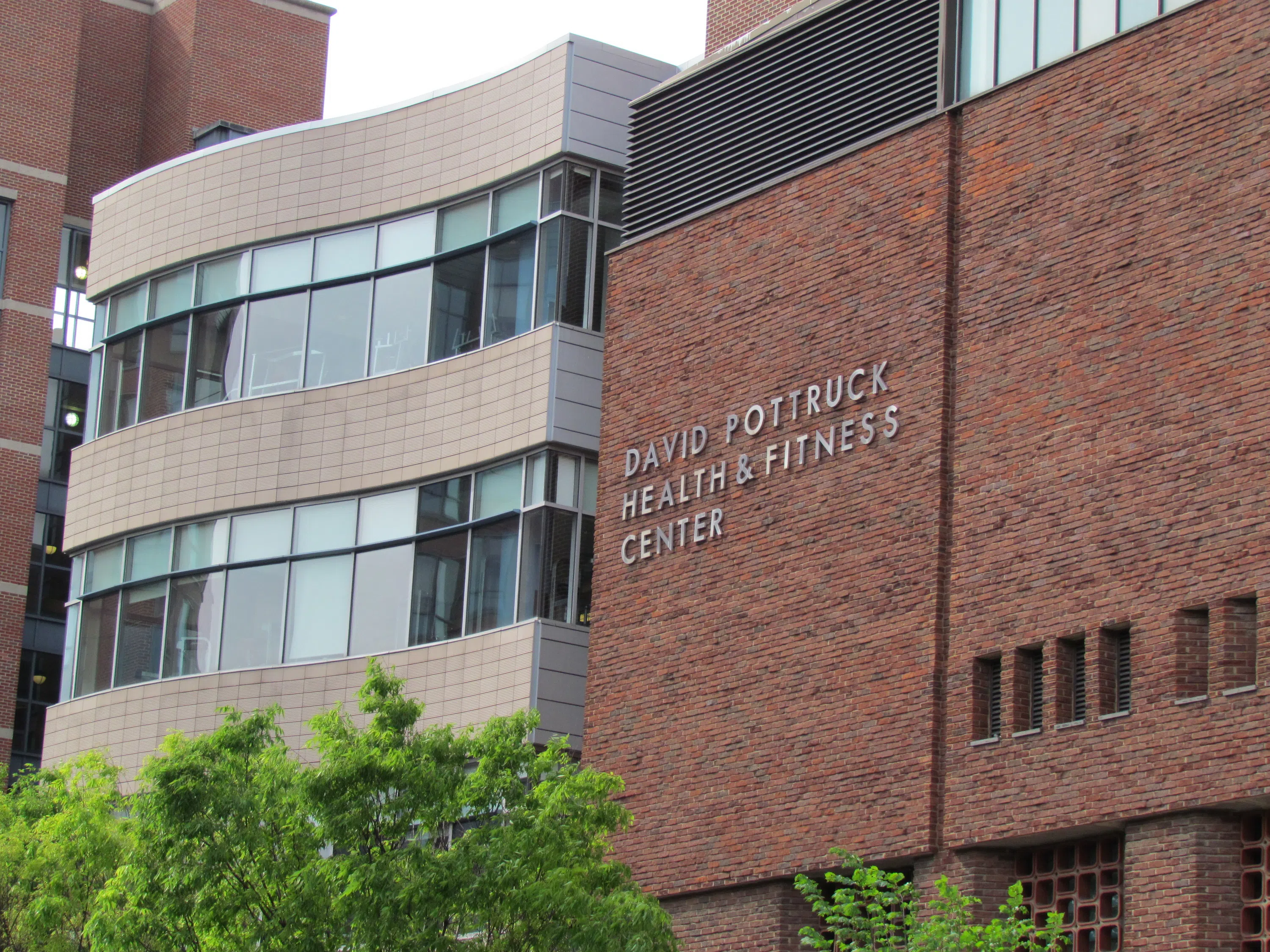 Pottruck Health and Fitness Center, Exterior 