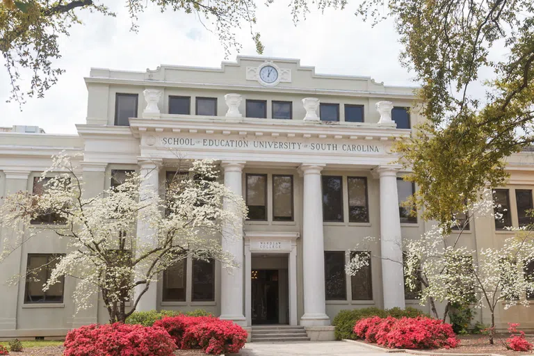 View of the front of Wardlaw College during the day