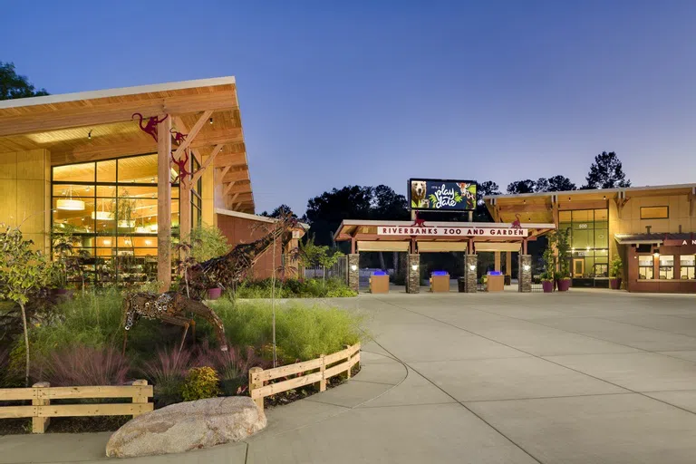 Entrance to the Riverbanks Zoo