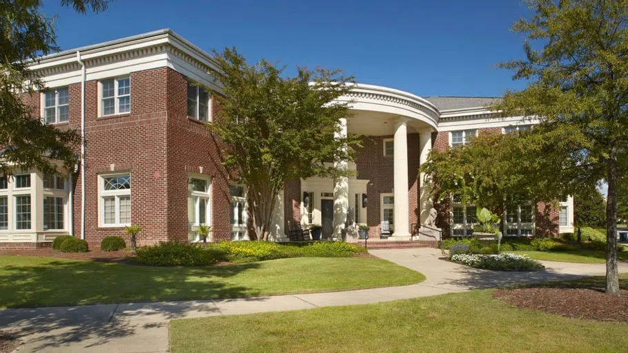 View of the front of the Alpha Delta Pi house